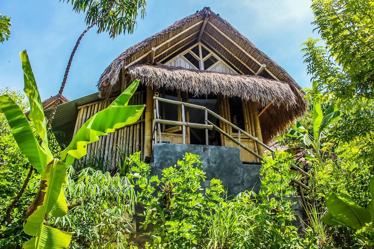 Ped Echo Alam Nusa Lodge מראה חיצוני תמונה