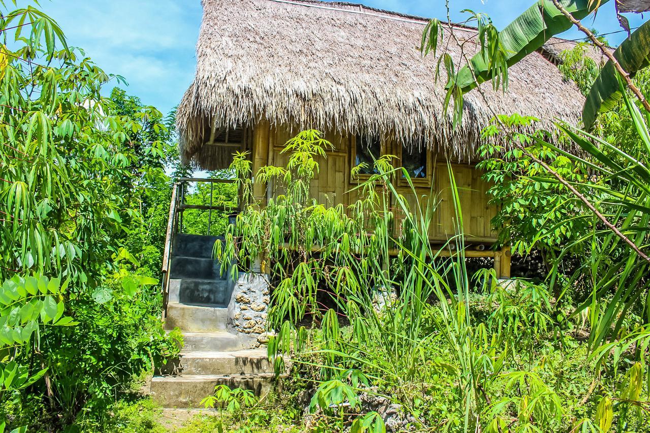 Ped Echo Alam Nusa Lodge מראה חיצוני תמונה
